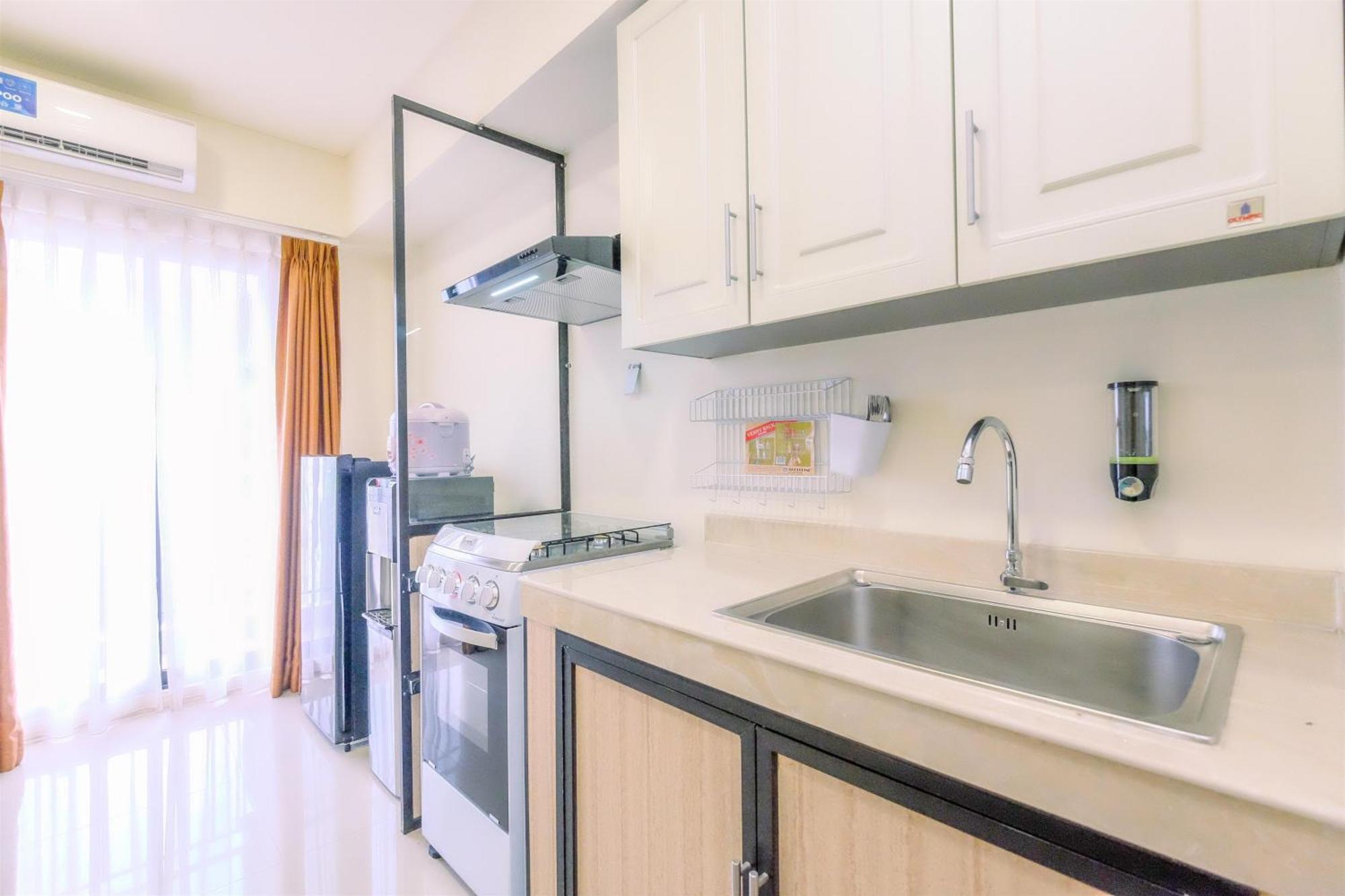 Modern And Simply 2Br At Meikarta Apartment By Travelio Cikarang Bagian luar foto